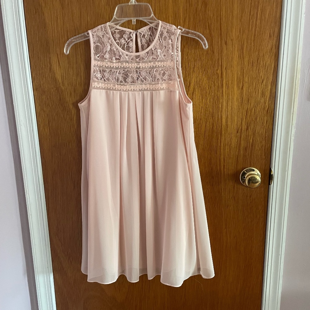 BCBGeneration light peach dress